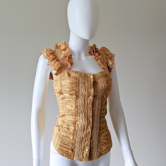 NWT Yellow Ruffle Shoulder Top - Picture 1 of 7